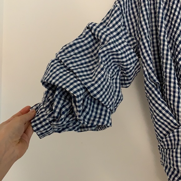 NWT LF balloon sleeve gingham wrap top - Picture 3 of 5